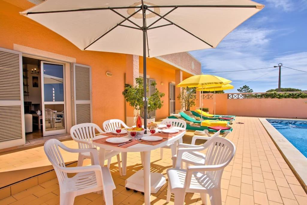 Villa Guita Family House Albufeira Exteriör bild